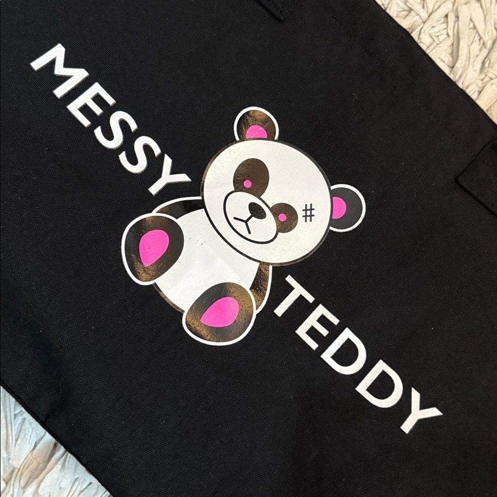 EXCLUSIVE Black Messy Teddy Tote Bag - Picture 2 of 3
